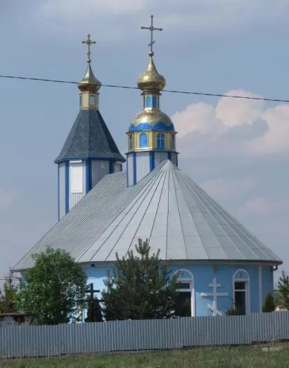 Храм на честь ікони Божої Матері "Троєручиця"