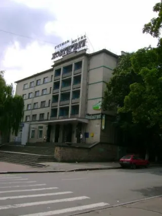 Готель Жовтневий