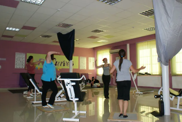 Фітнес-клуб "FitCurves" — фото 5