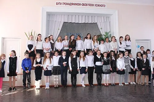 Хмельницька спеціалізована середня загальноосвітня школа  І-ІІІ ступенів № 1 — фото 2