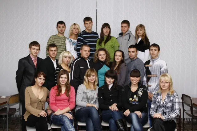 Хмельницький університет економіки і підприємництва — фото 2