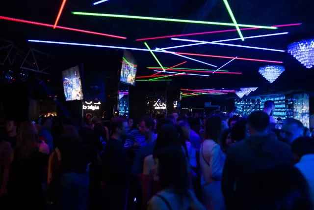 Нічний клуб і караоке "Люкс" (LUX Night & Karaoke Club) — фото 2