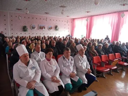 У Хмельницькому госпіталі інвалідів Великої Вітчизняної війни відбулася зустріч, присвячена Дню вшанування учасників бойових — фото 1