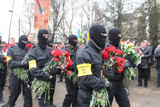 У Кам’янець-Подільському, в останню путь провели Анатолія Корнєєва (Фоторепортаж) — фото 3