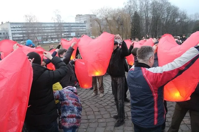 Майже дві сотні автомобілів проїхали вулицями Хмельницького (Фоторепортаж) + (Відео) — фото 5