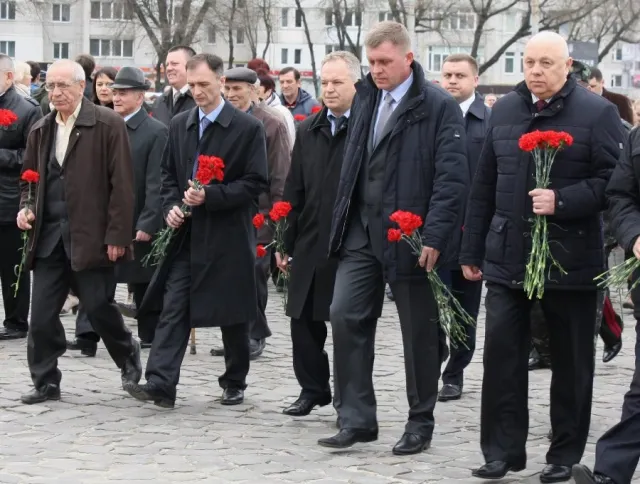 У Хмельницькому відзначили 70-у річницю визволення міста від фашистських загарбників (Фоторепортаж) — фото 1