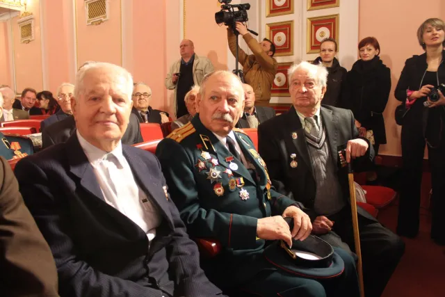 У Хмельницькому відзначила 70-річчя визволення від фашистських загарбників (Фоторепортаж) — фото 1