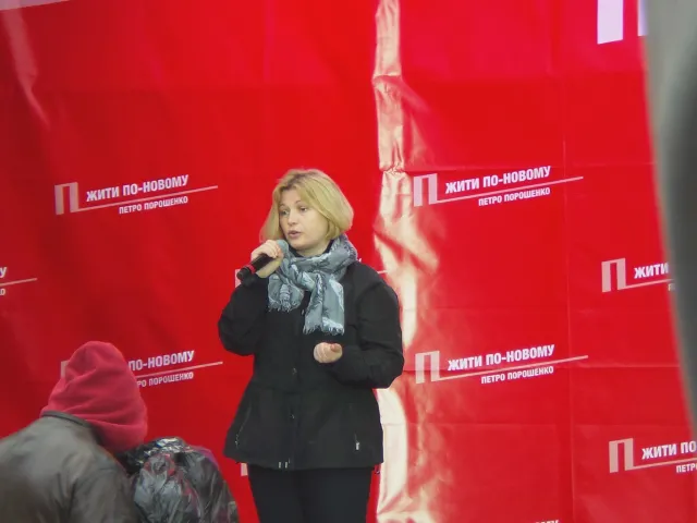 Петро Порошенко зустрівся із хмельницькими виборцями (Фото) + (Відео) — фото 2