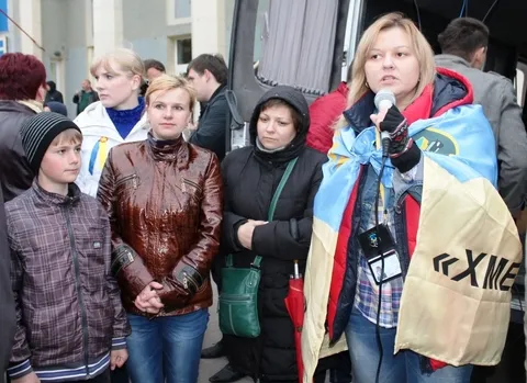 Голова хмельницького «Автомайдану» розповіла про голодних солдат на Сході (Фоторепортаж) — фото 1