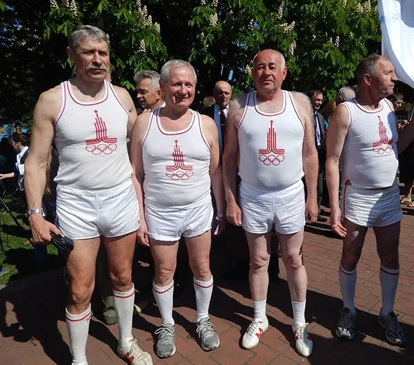 У Хмельницькому відбулися урочистості з нагоди Дня Перемоги (Фоторепортаж) + (Відео) — фото 6