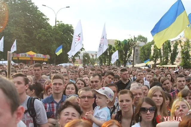 У Хмельницькому Ляшко пригрозив Путіну вилами (Фоторепортаж) + (Відео) — фото 1