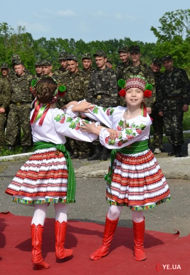 У Хмельницькому відзначили День миротворця (Фоторепортаж) — фото 1