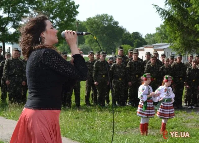 У Хмельницькому відзначили День миротворця (Фоторепортаж) — фото 2