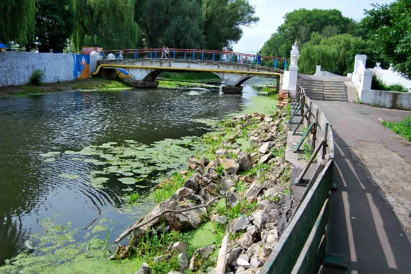 Хмельницьку набережну незабаром відремонтують (Фото) — фото 4