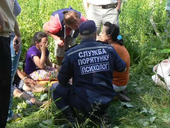 Автобус з’їхав у струмок – 30 постраждалих та 1 загиблий (Фоторепортаж) + (Відео) — фото 2