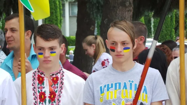 На Хмельниччині встановила пам’ятник Небесній сотні (Фоторепортаж) — фото 5