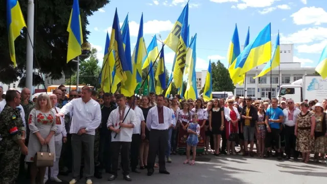 На Хмельниччині встановила пам’ятник Небесній сотні (Фоторепортаж) — фото 6