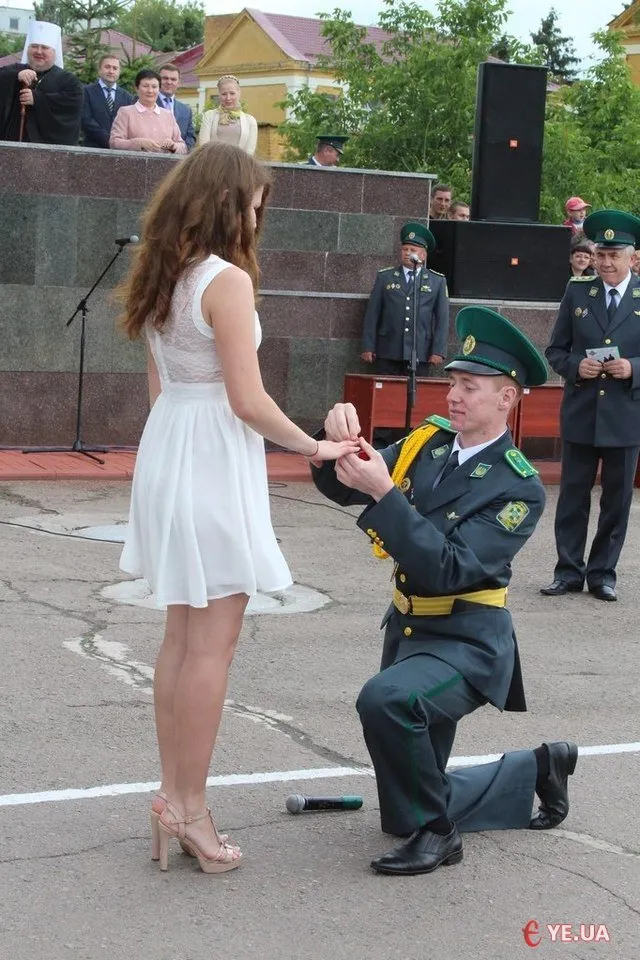 Прикордонна академія відсвяткувала випуск під вигуки «Гірко!» (Фоторепортаж) + (Відео) — фото 1