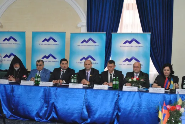 В місті Кам’янець-Подільський, проходила Всеукраїнська конференція Спілки вірмен України (Фото) — фото 2