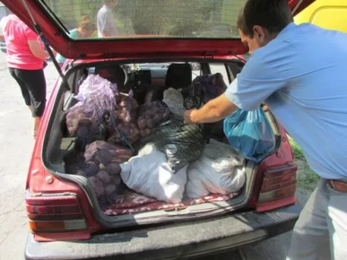 У Хмельницькому районі розпочали збір гуманітарної допомоги для військових та жителів Сходу України (Фото) — фото 2