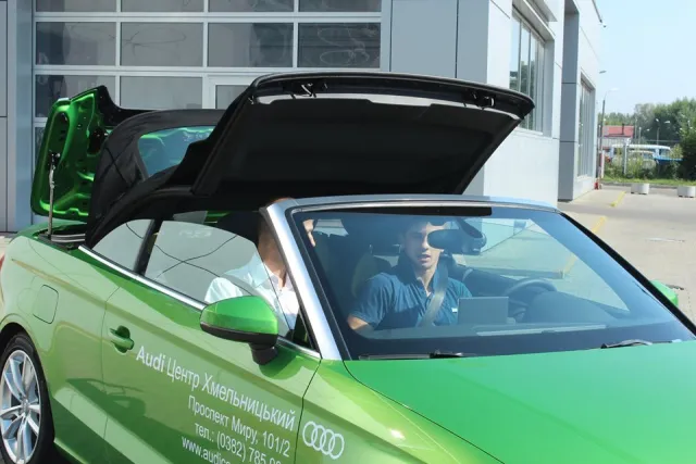 Шоу ексклюзивних кабріолетів Audi просто неба (Фото) — фото 3
