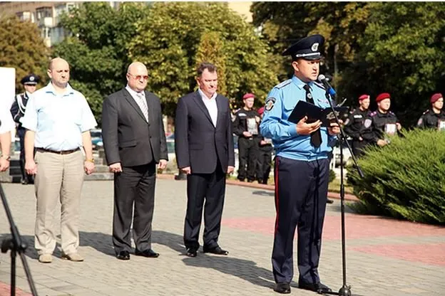 У Хмельницькому вшанували пам'ять загиблих працівників міліції (Фоторепортаж) + (Відео) — фото 3