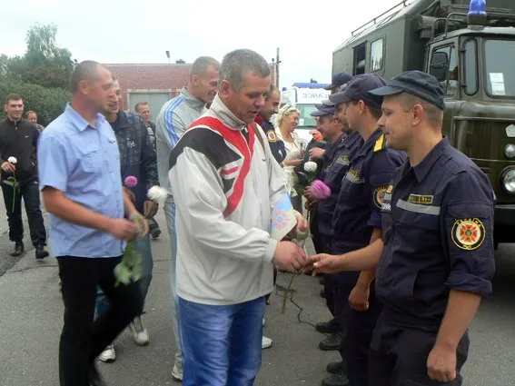 Хмельницькі рятувальники повернулись зі Сходу (Фото) — фото 1