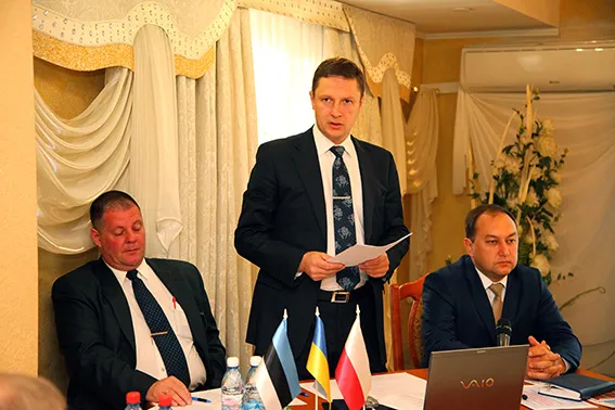 У Хмельницькому експерти з різних країн обговорювали новітні технології дослідження ДТП (Фото) + (Відео) — фото 1