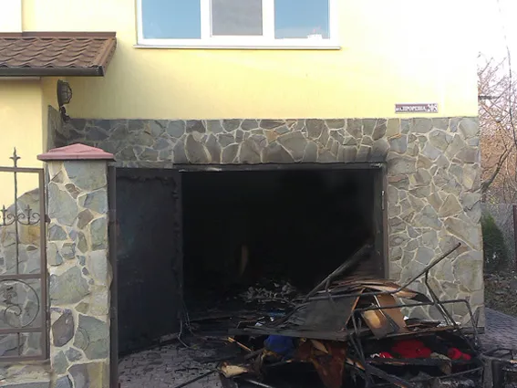 Вогнеборці врятували від знищення вогнем житловий будинок — фото 1