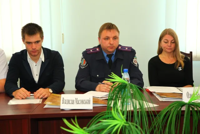 Хмельницький приєднався до всеукраїнського проекту протидії контрабанді тютюну (Фото) — фото 3