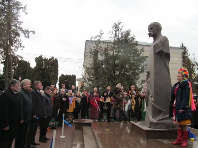 На Хмельниччині встановлено пам’ятник Тарасу Шевченку (Фоторепортаж) — фото 3