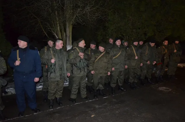 У зону АТО військових проводжали вихованці школи мистецтв — фото 1