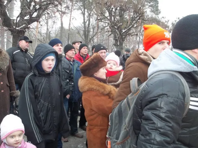 Славутчина проводжала до війська відмобілізованих громадян 1-ї хвилі часткової мобілізаці (Фоторепортаж) — фото 1