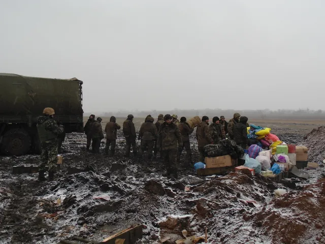 Хмельницькі волонтери повернулися із зони АТО (Фото) — фото 3