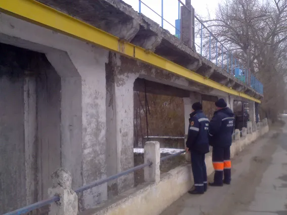 Рятувальники оглянули готовність гідротехнічних споруд до безаварійного пропуску весняного льодоходу — фото 2