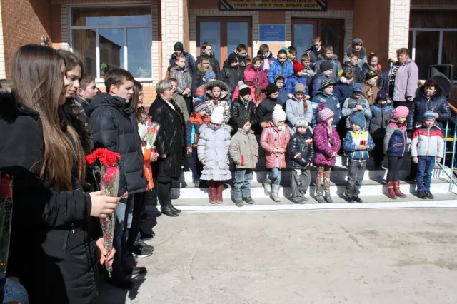 В Кульчієвецькій школі відкрито меморіальну дошку бійцю АТО (фото) — фото 3