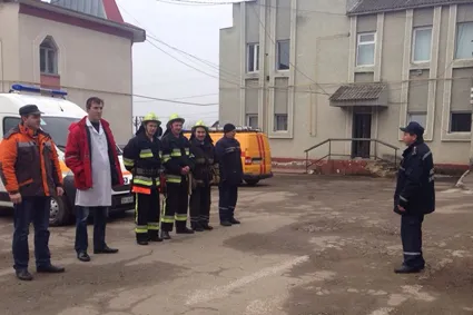 Рятувальники ліквідовували умовну надзвичайну ситуацію на території районної філії в ПАТ «Хмельницькгаз» (фото) — фото 1