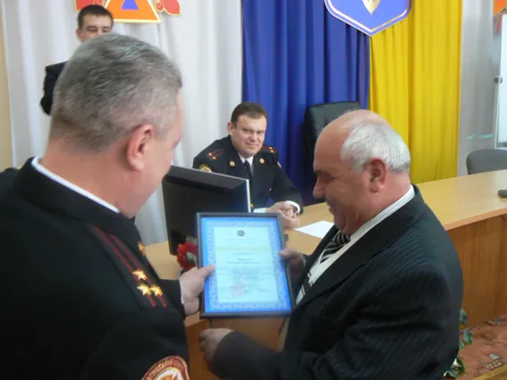 Хмельницькі вогнеборці відзначили професійне свято (фото) — фото 4