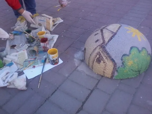 На вулицях Кам’янця-Подільського з’явились нові арт-об’єкти (фото) — фото 2