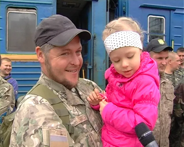 Хмельницькі бійці повернулися із зони АТО (фото) — фото 2