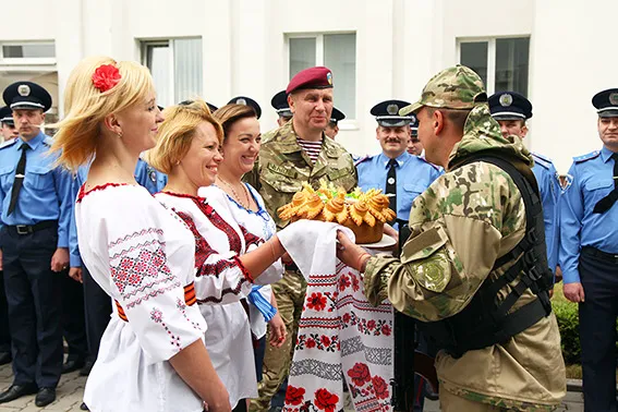 Із зони АТО повернулось два загони працівників міліції (фото+відео) — фото 7