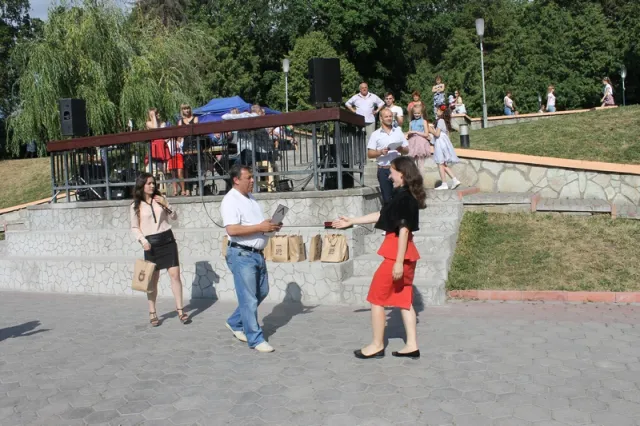 Як у Кам’янці-Подільському відзначили День Молоді (фото) — фото 2