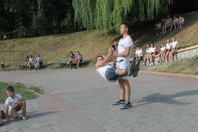 Як у Кам’янці-Подільському відзначили День Молоді (фото) — фото 8