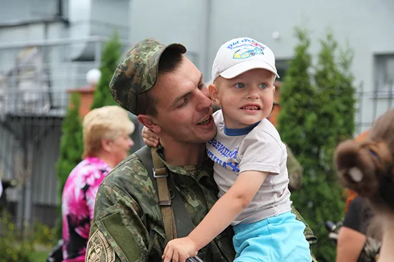 Правоохоронці повернулись із зони бойових дій (фото+відео) — фото 13