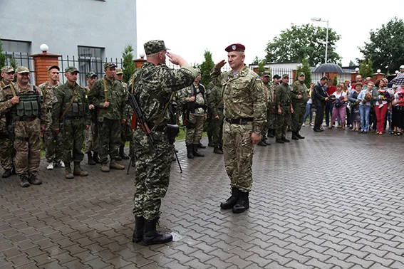 Правоохоронці повернулись із зони бойових дій (фото+відео) — фото 14