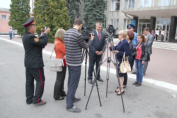 У Славуті правоохоронці будуть їздити на скутерах та велосипедах (фото+відео) — фото 5