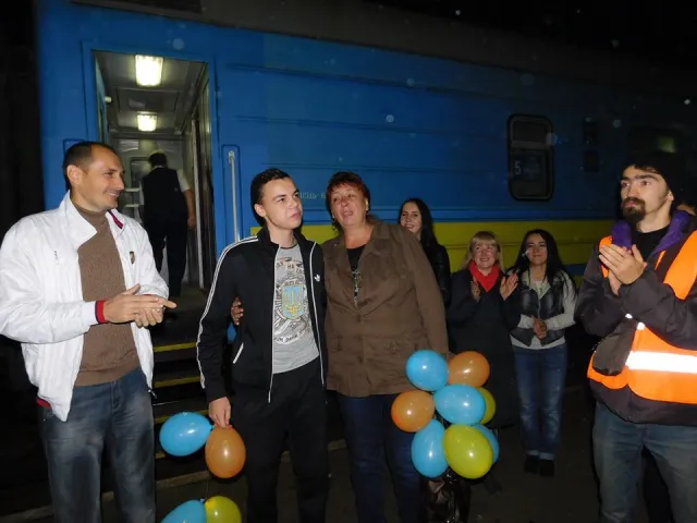 16-річного Олексія Логвіна, якого заарештували за сутички під Радою, відпустили під нічний домашній арешт (фото) — фото 3