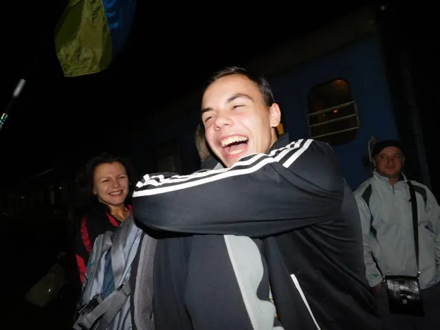 16-річного Олексія Логвіна, якого заарештували за сутички під Радою, відпустили під нічний домашній арешт (фото) — фото 7