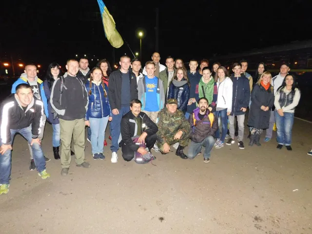 16-річного Олексія Логвіна, якого заарештували за сутички під Радою, відпустили під нічний домашній арешт (фото) — фото 9
