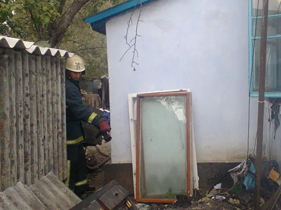 Рятувальники ліквідували пожежу в житловому будинку — фото 1